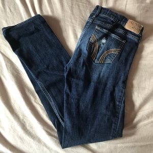Hollister ripped skinny jean